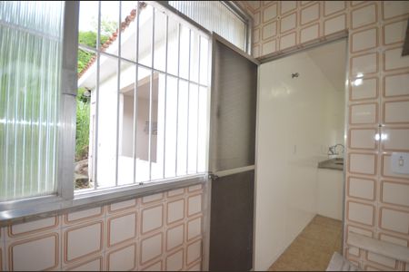 Casa para alugar com 90m², 2 quartos e 1 vagaÁrea de Serviço