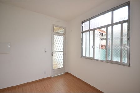 Casa para alugar com 90m², 2 quartos e 1 vagaSala