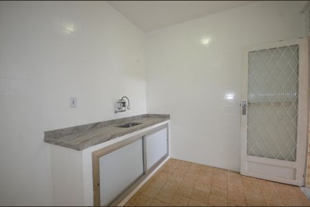 Casa para alugar com 90m², 2 quartos e 1 vagaCozinha