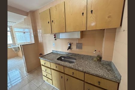 Apartamento para alugar com 73m², 2 quartos e 1 vagaCozinha