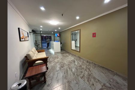 Apartamento para alugar com 73m², 2 quartos e 1 vagaHall de entrada