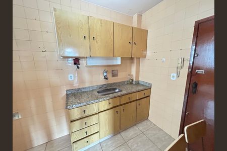Apartamento para alugar com 73m², 2 quartos e 1 vagaCozinha
