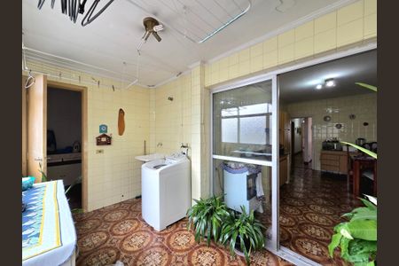 Apartamento à venda com 164m², 3 quartos e 1 vaga Apartamento à venda com 164m², 3 quartos e 1 vagaÁrea de Serviço