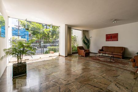 Apartamento à venda com 164m², 3 quartos e 1 vaga Apartamento à venda com 164m², 3 quartos e 1 vagaHall