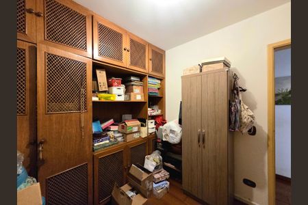 Apartamento à venda com 164m², 3 quartos e 1 vaga Apartamento à venda com 164m², 3 quartos e 1 vagaQuarto 3