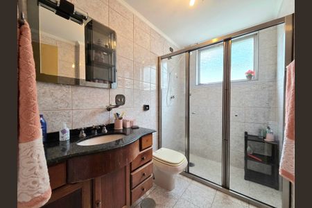 Apartamento à venda com 164m², 3 quartos e 1 vaga Apartamento à venda com 164m², 3 quartos e 1 vagaBanheiro Social