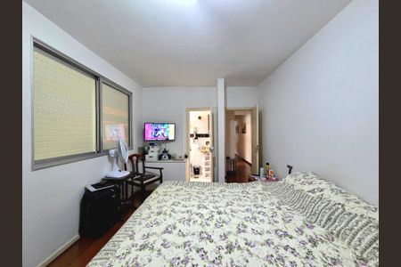 Apartamento à venda com 164m², 3 quartos e 1 vaga Apartamento à venda com 164m², 3 quartos e 1 vagaSuíte