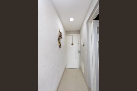 Apartamento à venda com 105m², 3 quartos e 2 vagas Apartamento à venda com 105m², 3 quartos e 2 vagasPorta de entrada