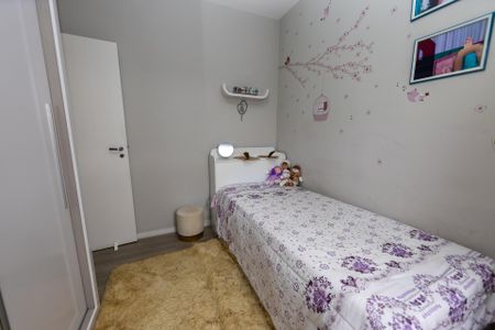 Apartamento à venda com 105m², 3 quartos e 2 vagas Apartamento à venda com 105m², 3 quartos e 2 vagasQuarto 2