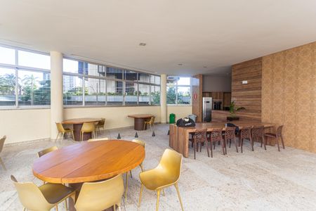 Apartamento para alugar com 170m², 4 quartos e 4 vagasÁrea Comum - Churrasqueira