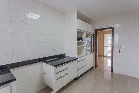 Apartamento para alugar com 170m², 4 quartos e 4 vagasCozinha