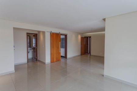 Sala de apartamento para alugar com 4 quartos, 170m² em Santo Agostinho, Belo Horizonte