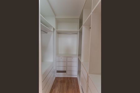 Apartamento para alugar com 170m², 4 quartos e 4 vagasCloset da Suíte 1