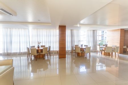 Apartamento para alugar com 170m², 4 quartos e 4 vagasÁrea comum - Salão de Festas 2