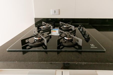 Sala / Cozinha de apartamento para alugar com 1 quarto, 30m² em Quitaúna, Osasco