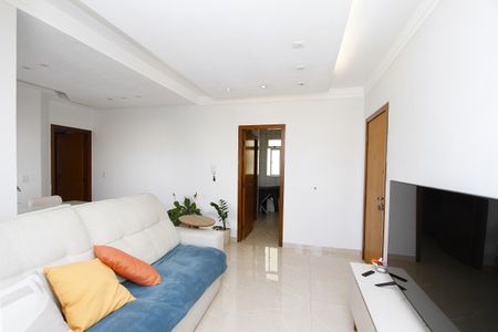 Apartamento à venda com 90m², 3 quartos e 2 vagasSala