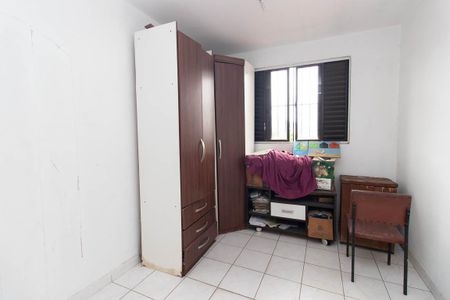 Casa à venda com 200m², 4 quartos e 2 vagas Casa à venda com 200m², 4 quartos e 2 vagasQuarto Casa 2