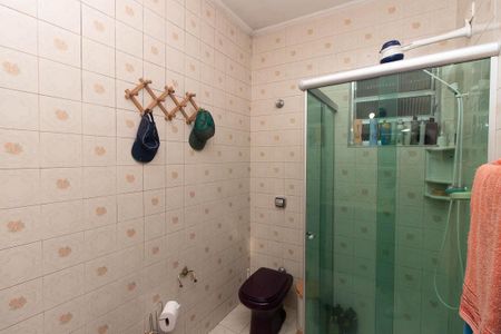 Casa à venda com 200m², 4 quartos e 2 vagas Casa à venda com 200m², 4 quartos e 2 vagasBanheiro da Suíte