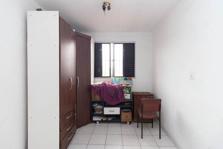 Casa à venda com 200m², 4 quartos e 2 vagas Casa à venda com 200m², 4 quartos e 2 vagasQuarto Casa 2