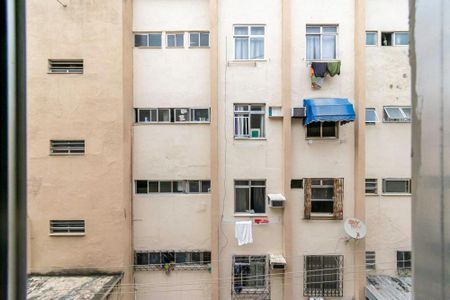 Apartamento à venda com 60m², 3 quartos e 1 vaga Apartamento à venda com 60m², 3 quartos e 1 vagaVista do Quarto 3