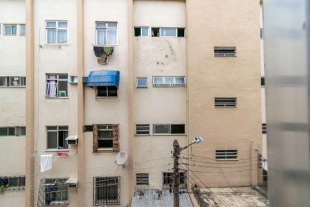 Apartamento à venda com 60m², 3 quartos e 1 vaga Apartamento à venda com 60m², 3 quartos e 1 vagaVista da Sala