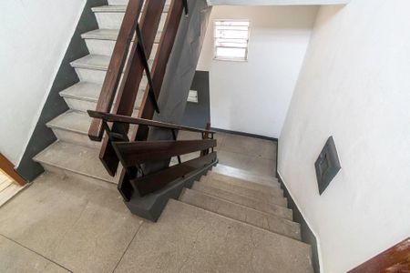 Apartamento à venda com 60m², 3 quartos e 1 vaga Apartamento à venda com 60m², 3 quartos e 1 vagaÁrea comum - Escadas