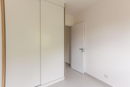 Quarto  de apartamento para alugar com 1 quarto, 29m² em Quitaúna, Osasco