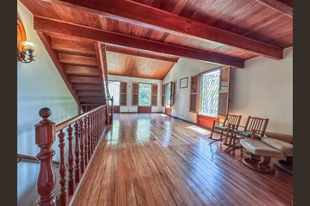 Casa para alugar com 4 quartos, 307m² em Laranjeiras, Rio de Janeiro