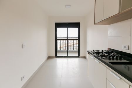 Sala / Cozinha de apartamento para alugar com 1 quarto, 30m² em Quitaúna, Osasco