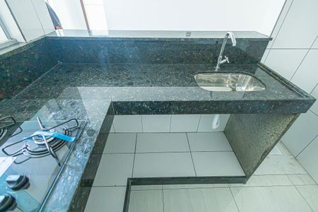 Apartamento para alugar com 42m², 2 quartos e sem vagacozinha