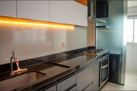 Apartamento para alugar com 3 quartos, 109m² em Setor Leste Universitário, Goiânia