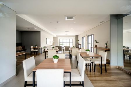 Apartamento à venda com 106m², 2 quartos e 2 vagasSalão de festas