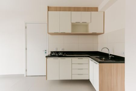 Apartamento para alugar com 32m², 1 quarto e 1 vagaSala / Cozinha