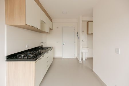 Sala / Cozinha de apartamento para alugar com 1 quarto, 30m² em Quitaúna, Osasco