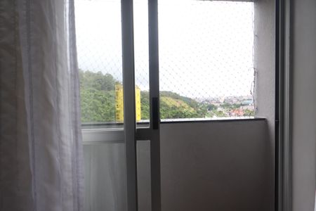 Sacada de apartamento para alugar com 2 quartos, 47m² em Parque Savoy City, São Paulo