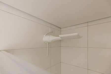 Banheiro de apartamento para alugar com 1 quarto, 30m² em Quitaúna, Osasco