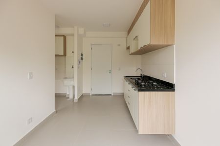Apartamento para alugar com 30m², 1 quarto e sem vaga Apartamento para alugar com 30m², 1 quarto e sem vagaSala / Cozinha