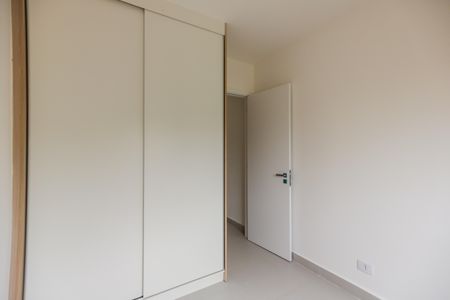 Quarto  de apartamento para alugar com 1 quarto, 30m² em Quitaúna, Osasco