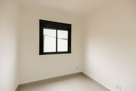 Quarto  de apartamento para alugar com 1 quarto, 30m² em Quitaúna, Osasco