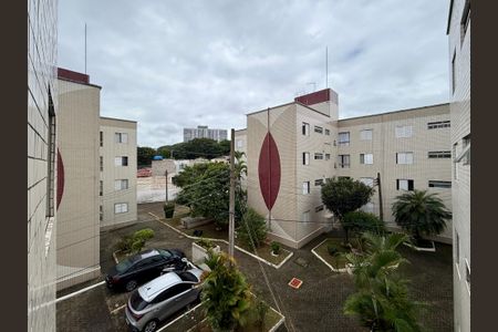 Vista  de apartamento à venda com 2 quartos, 42m² em Santo Amaro, São Paulo