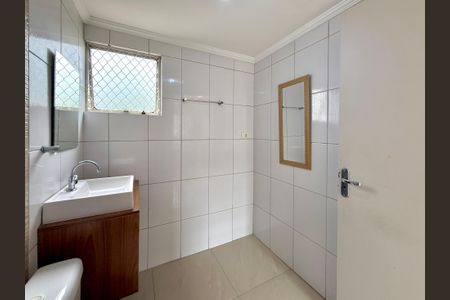 Apartamento para alugar com 42m², 2 quartos e 1 vagaBanheiro 