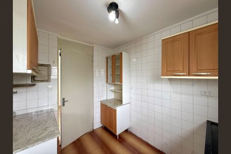 Apartamento para alugar com 42m², 2 quartos e 1 vagaCozinha 