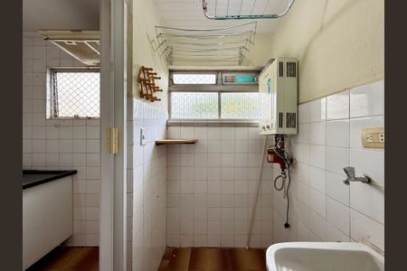 Apartamento para alugar com 42m², 2 quartos e 1 vagaÁrea de Serviço