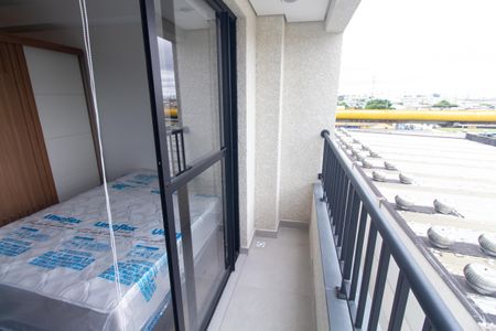Varanda de kitnet/studio para alugar com 0 quarto, 28m² em Ipiranga, São Paulo