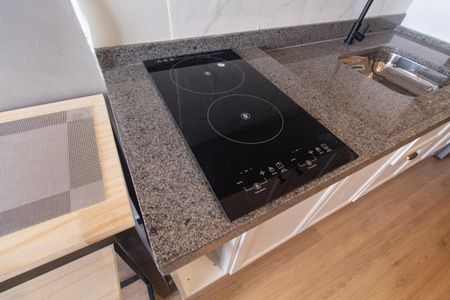 Studio para alugar com 28m², 0 quarto e sem vaga Studio para alugar com 28m², 0 quarto e sem vagaCozinha