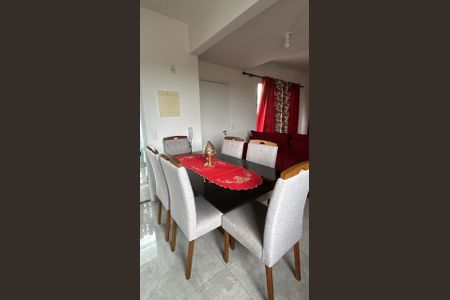 Sala de casa de condomínio para alugar com 2 quartos, 60m² em Chácara do Solar III, Santana de Parnaíba