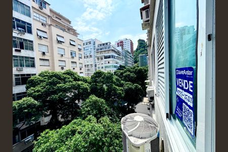 Apartamento à venda com 36m², 1 quarto e sem vagaPlaca