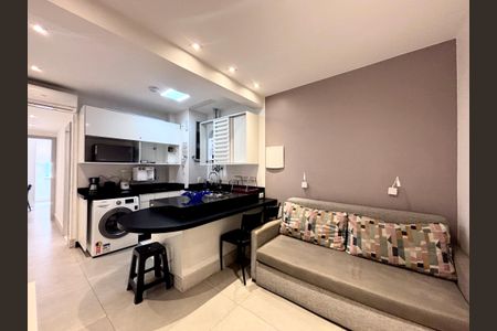 Sala de apartamento à venda com 1 quarto, 36m² em Copacabana, Rio de Janeiro