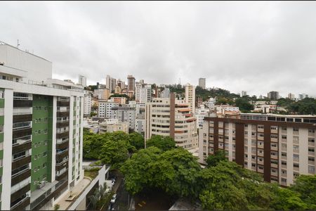 Apartamento para alugar com 64m², 2 quartos e 2 vagasVista