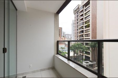 Varanda da sala de apartamento para alugar com 2 quartos, 64m² em Santo Antônio, Belo Horizonte